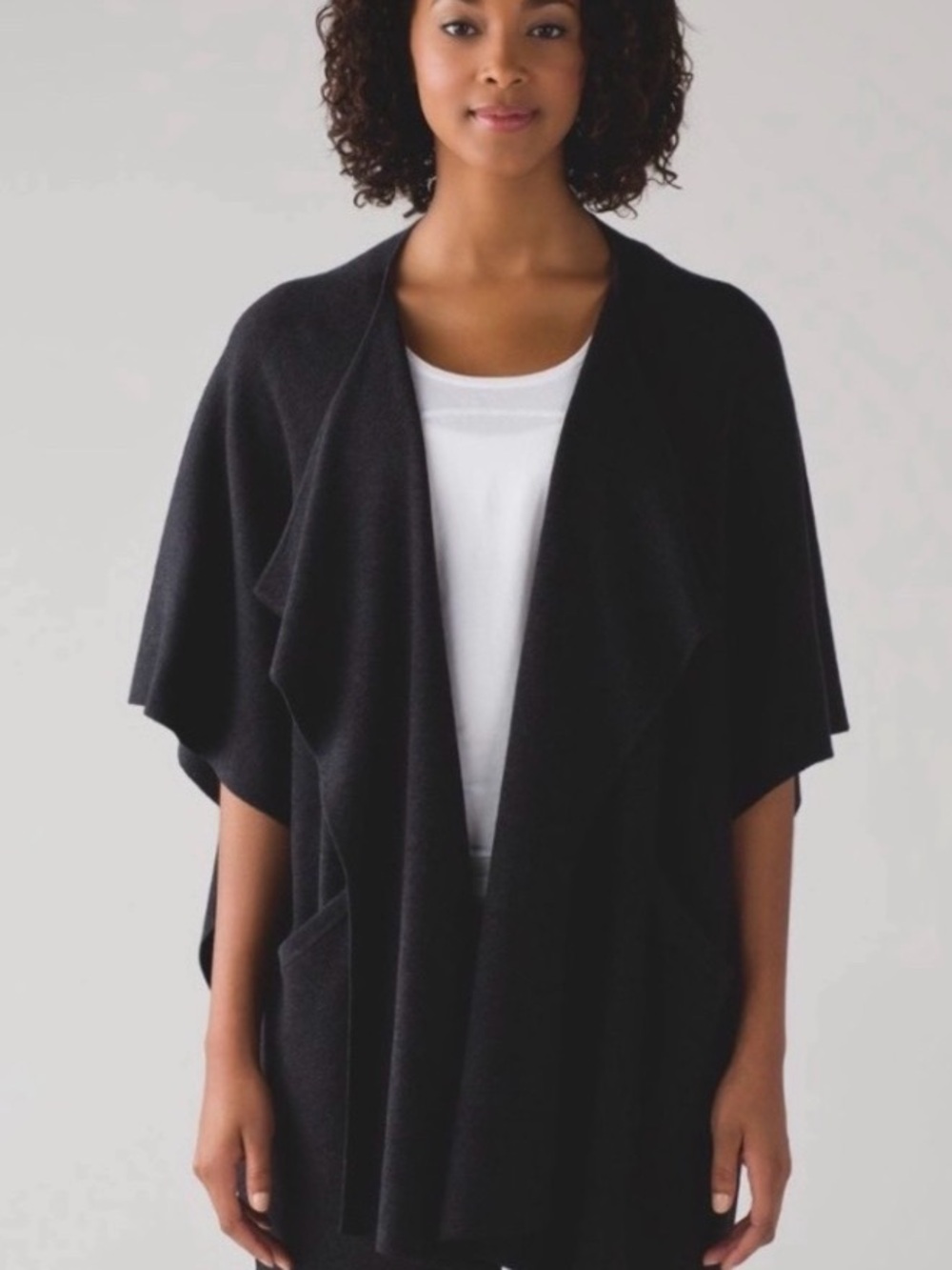 Lululemon After Asana Wrap in Charcoal Gray